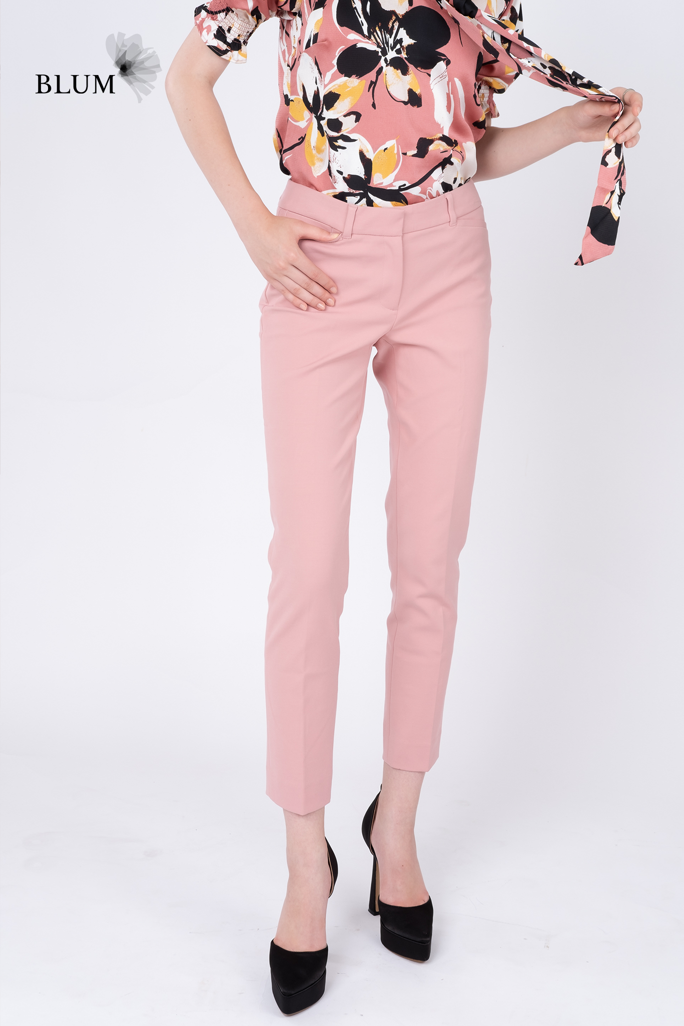 GISELLE Tailored Skinny Pants